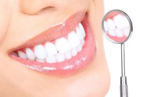 1326991115_denti_bianchi_centroMT