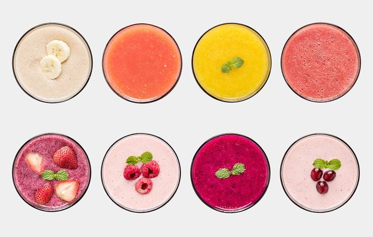 Smoothies o frullati estivi freschi